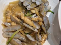 -黄泥岗·地道湖北菜(奥特莱斯店)