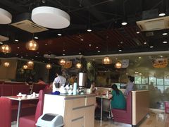 大堂-粤仔湾砂锅粥(广益哥伦布店)