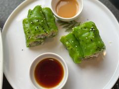 艾草脆皮肠-蝴蝶里·粤菜·点心(滨江龙湖店)