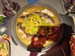 -令狐冲·炭烤活鱼(宝龙店)