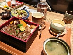 -本源食集 日式烧肉·炉端烧(东海缤纷店)