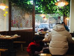 大堂-三里屯土灶炖公鸡地锅鸡(江东店)