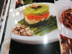 -铜锣湾·有麝自然香(重庆新天地店)