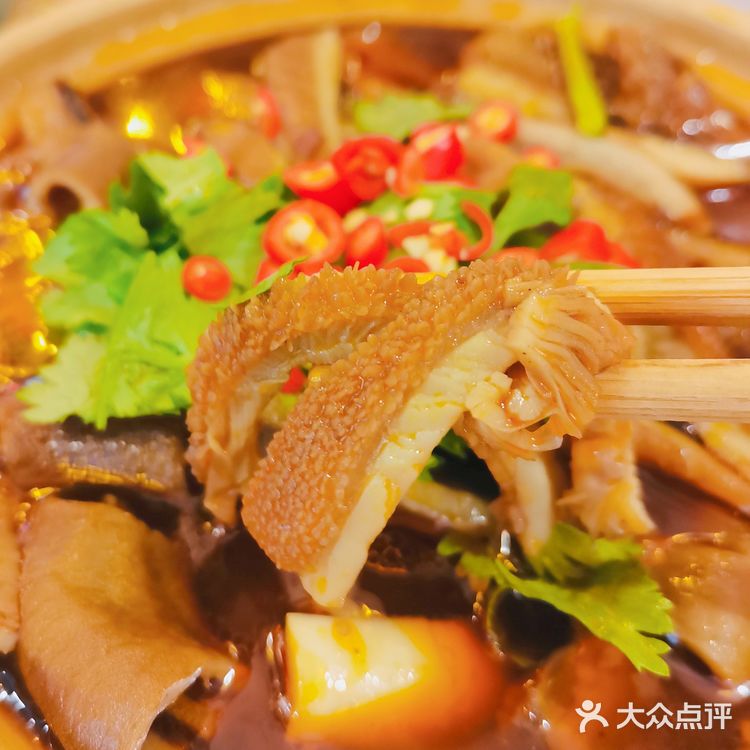 海口｜没什么用一顿火锅和一碗冰粉jiejuebul