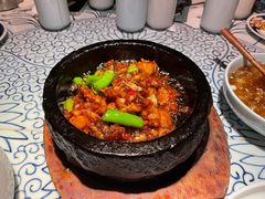 石锅杭椒牛蛙-桂满陇天书(南京德基旗舰店)