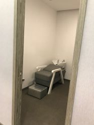 -海豚湾高端月子会所(黄浦店)