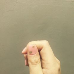 -吉吉靓甲美睫