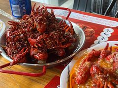 -李双猪·小龙虾·烧烤·羊肉煲(乐山店)