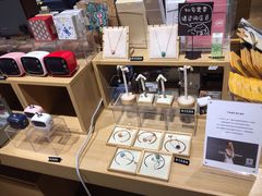 -九木杂物社(大东方百货店)