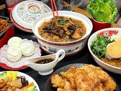 -红东阁东北菜烤肉酒馆(CROSS万象汇店)