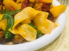 -巴扎美食·新疆菜·西域歌舞表演餐厅(新疆大厦店)