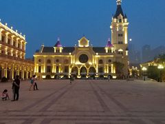 -东港音乐喷泉广场