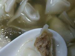 -周震馄饨