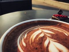 -UNI UNI(环亚凯瑟琳店)