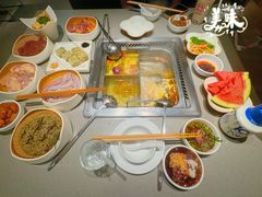 -海底捞火锅(东百中心店)