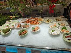 -腾阁自助餐厅(朝林广场店)