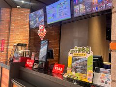 -CGV影城(壹方城IMAX店)