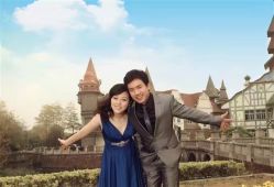 -上花轿婚纱摄影