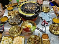 -胡悦里韩式烤肉(芝罘万达广场店)