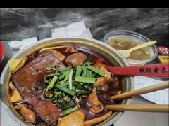 -铁锅哥米线