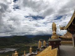 -噶丹松赞林寺