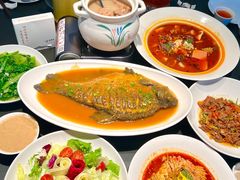 -艳阳天·非遗楚菜(武汉客厅店)