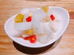 酸萝卜-兔槽江湖菜·重庆璧山兔(水围店)