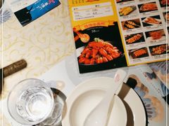 -蝴蝶汇音乐酒馆(罗湖店)