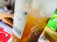 -喜茶(北京华贸购物中心店)