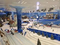 -长沙湘江冰雪世界