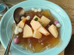 -蜜桃餐厅·伴山(湖滨商业街店)