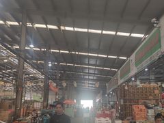 大堂-上海龙吴水胜海发市场