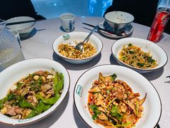 -费大厨辣椒炒肉(黄兴中心广场店)