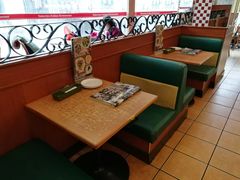 卡座-萨莉亚意式餐厅(东山口店)