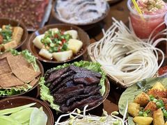 -黔有有贵州酸汤夺夺粉火锅(五味十字店)