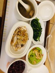 -莉泽月子中心(凯旋江景店)