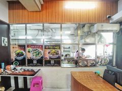 -潮镇老尾牛杂(环城西路店)