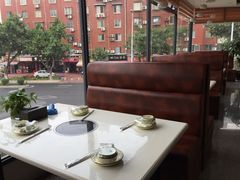 靠窗位-鑫悦楼煎蟹·16年海鲜大排档