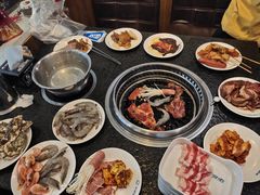-华府海鲜碳烤自助(万达店)