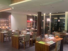 -荷风细雨·中国茶宴(世纪大道店)