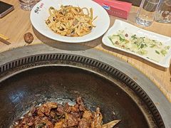 -咱屯子铁锅炖直营店(保利店)