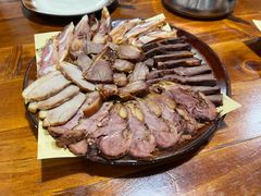 -六禾熏酱小酒馆·东北菜(海甸岛店)