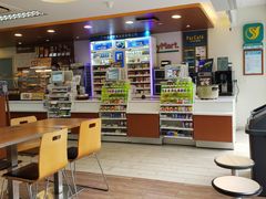 -全家便利店(金融中心店)