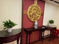 -梅龙镇酒家(南京西路总店)