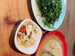 -先启半步颠小酒馆(白麓里店)