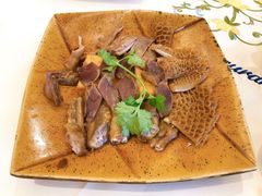 -沙龙酒家
