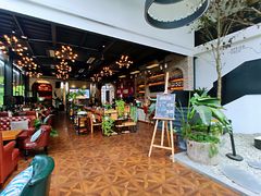 -桉树林A coffee 森林餐厅(三圣乡店)