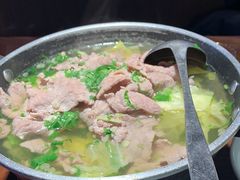 -全牛匠·乐山跷脚牛肉(西单华威约饭街店)