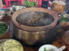 -霞姐屯昌枫木香草鸭店(海螺店)