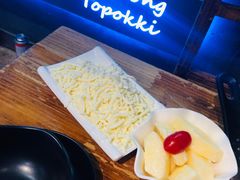 -辛明堂洞韩式芝士年糕火锅(万达店)